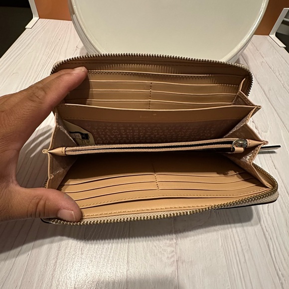 Kate Spade Gold Morgan Wallet - Picture 4 of 5
